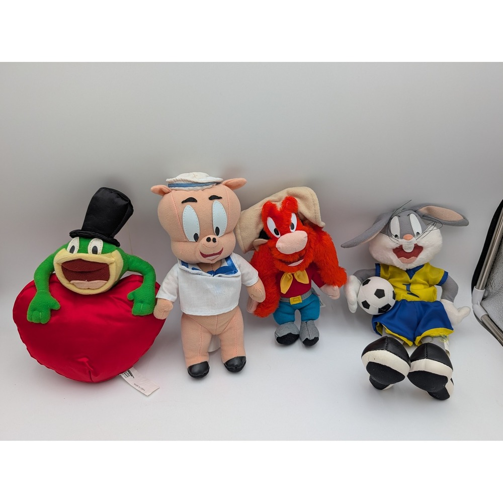 Looney Tunes Plush Lot Bugs Bunny Porky Pig Yosemite Sam Michigan J Frog